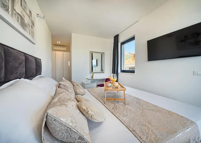 Porta Marina Kaštela